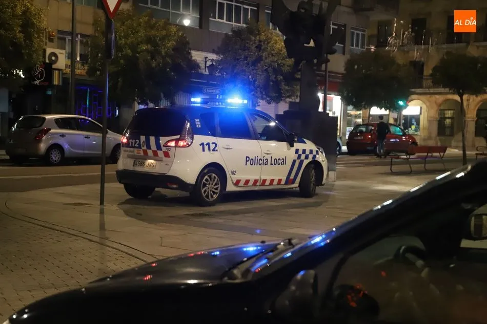 Foto 10 - La Polic&iacute;a Local despliega sus controles en Salamanca para vigilar el toque de queda