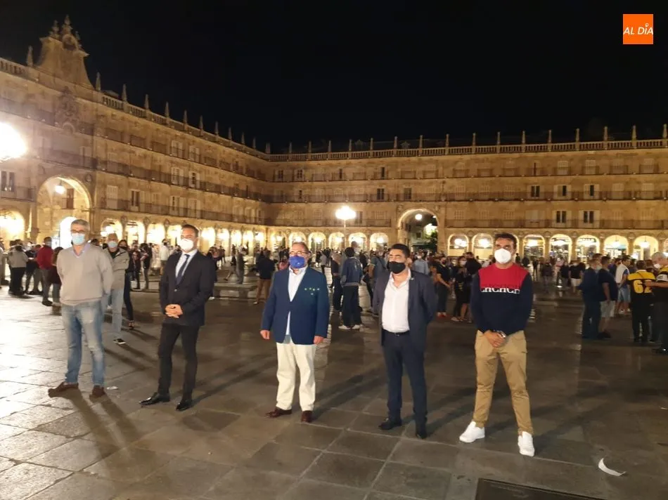 El sector de la hostelería ya se manifestó por la crisis del coronavirus anteriormente - Archivo