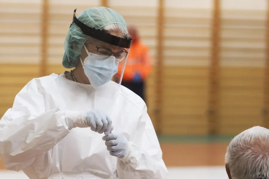 El presidente del Ejecutivo ha destacado que de las vacunas depende el horizonte para la superación definitiva del Covid-19