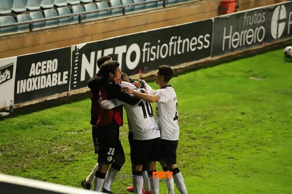 Foto 9 - Dos zarpazos con sabor mexicano de &lsquo;Puma&rsquo; y Jorge Mora le dan la victoria al Salamanca UDS...