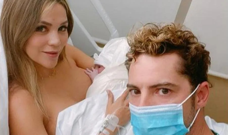 Rosanna Zanetti y David Bisbal con su hija Bianca. Foto Davidbisbal Instagram