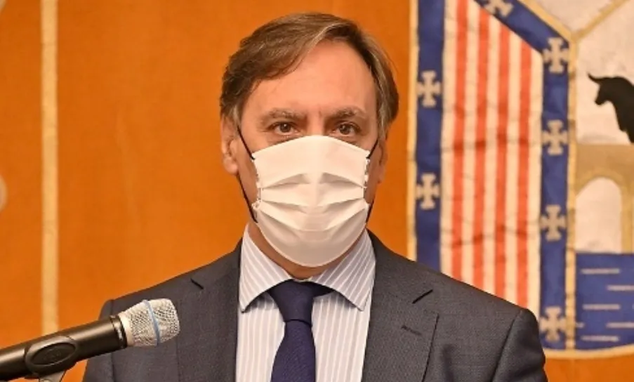 Intervención de esta mañana en el Ayuntamiento del alcalde de Salamanca, Carlos García Carbayo,