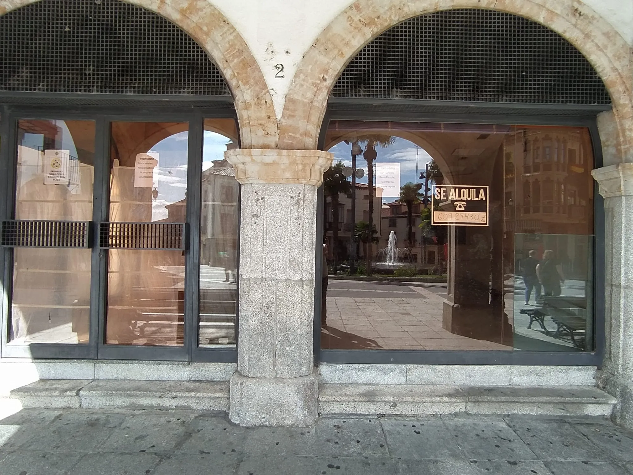 Foto 9 - Un pueblo o se mueve, o se muere