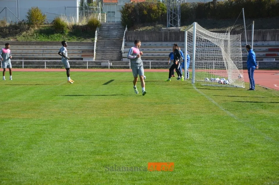 Foto 9 - Egea cambia Las Pistas por el Helm&aacute;ntico a media sesi&oacute;n de entrenamiento para trabajar a fondo la ...