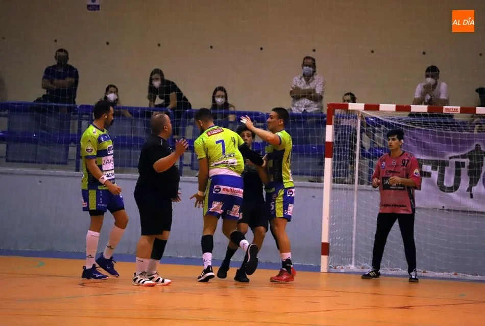 Un partido amistoso del BM Salamanca