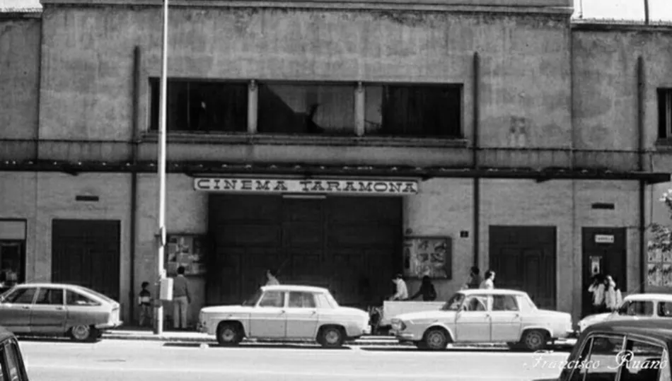 El desaparecido Cinema Taramona en la avenida Federico Anaya