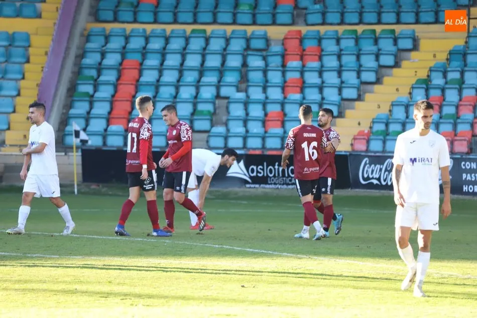 Foto 7 - El filial del Salamanca UDS y el Ribert jugar&aacute;n un amistoso para seguir finos de cara a la Liga