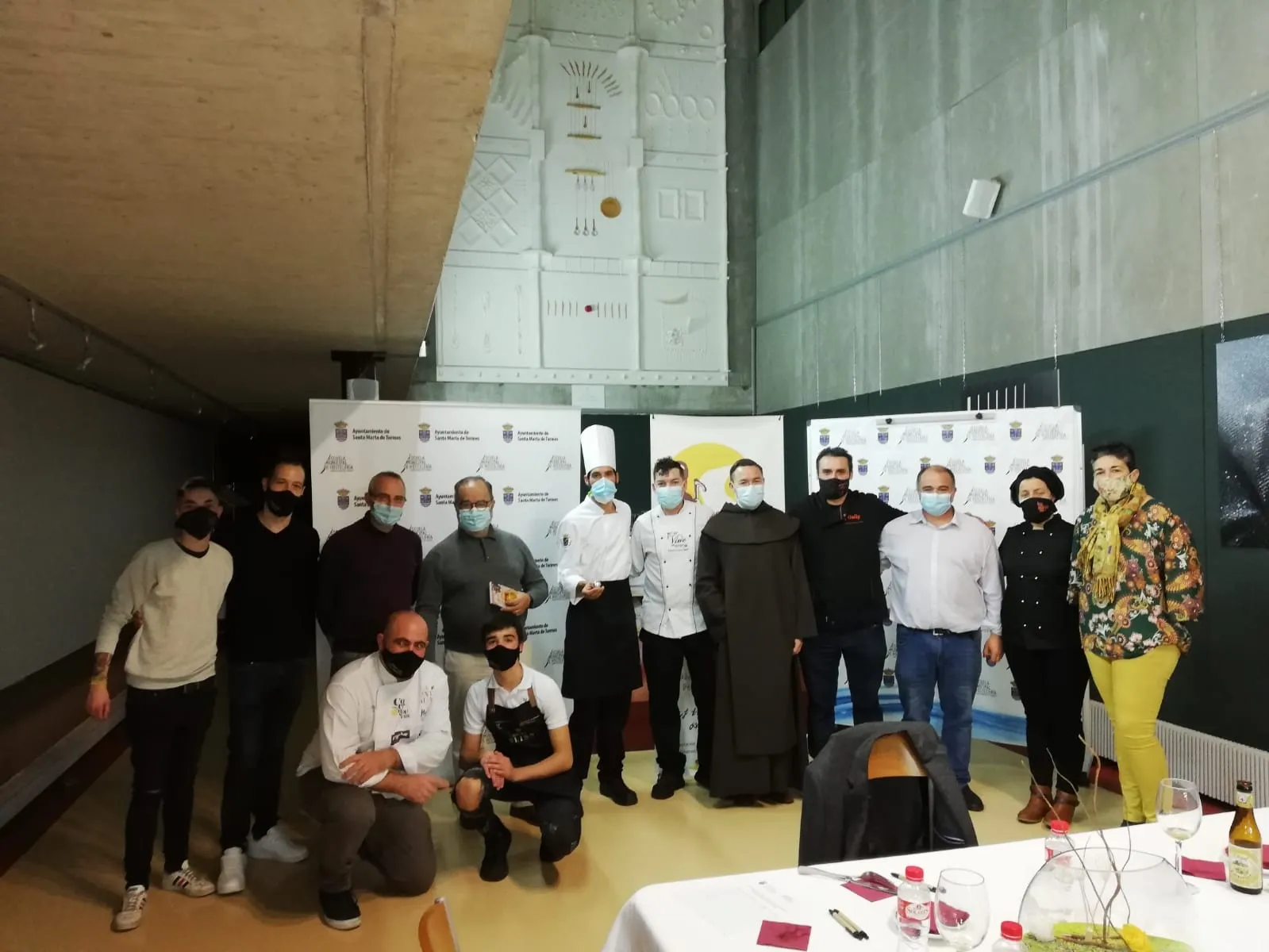 Foto 4 - Realizada la cata del I Concurso de Pinchos de Gastronom&iacute;a Carmelitana organizado por la...