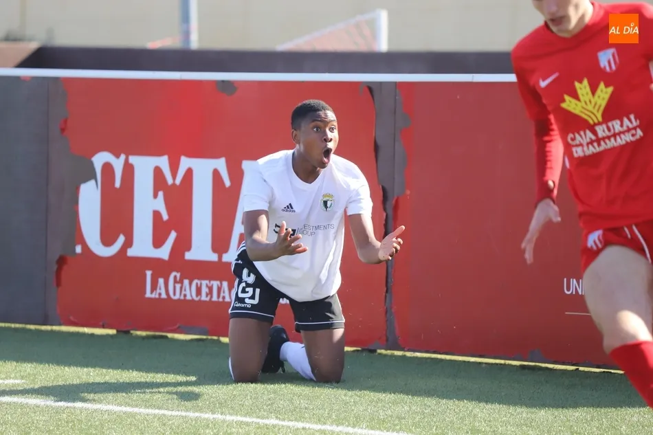 Foto 10 - Empate y victoria del Santa Marta este fin de semana en Divisi&oacute;n de Honor y Liga Nacional