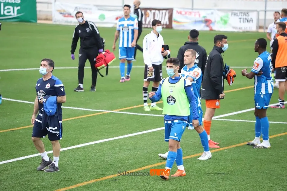 Foto 4 - Al D&eacute;por le basta con un minuto para ganar a Unionistas (0-1)