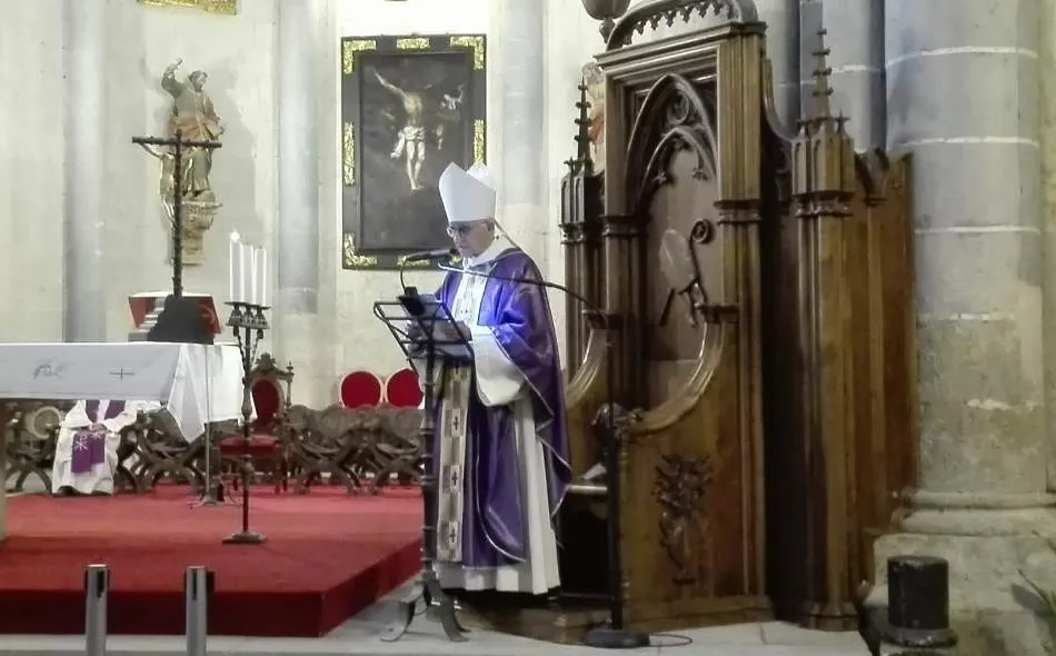 Homilía íntegra de Jesús García Burillo en el Día de los Fieles Difuntos  