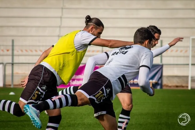 Un entrenamiento de Unionistas / @UnionistasCF