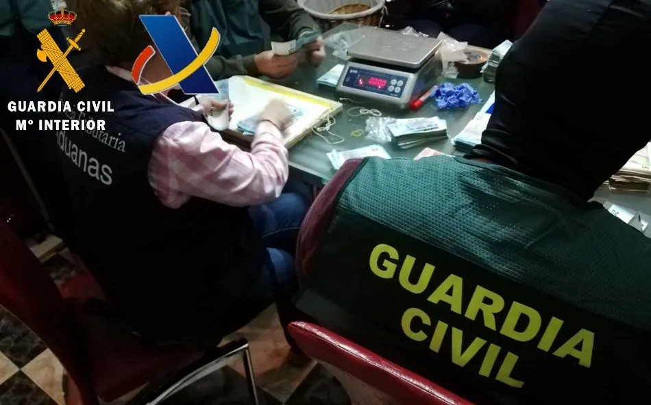 Foto 5 - La Guardia Civil desactiva el clan familiar de distribuci&oacute;n de droga m&aacute;s importante de Ciudad...