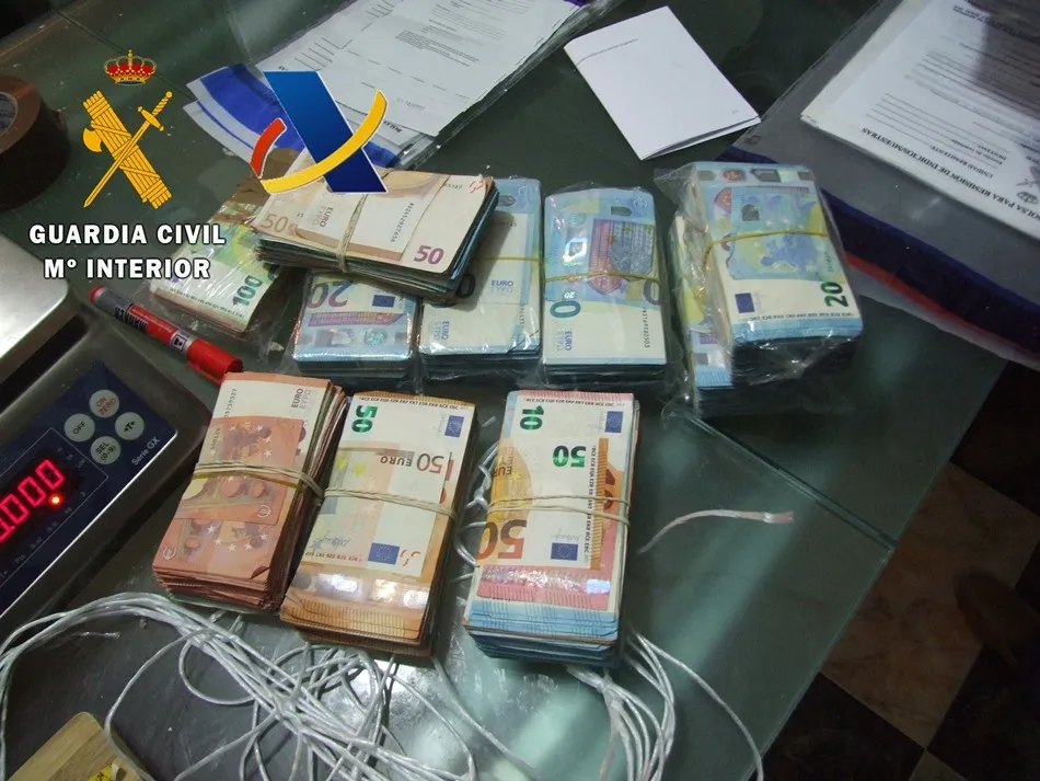 Foto 3 - La Guardia Civil desactiva el clan familiar de distribuci&oacute;n de droga m&aacute;s importante de Ciudad...