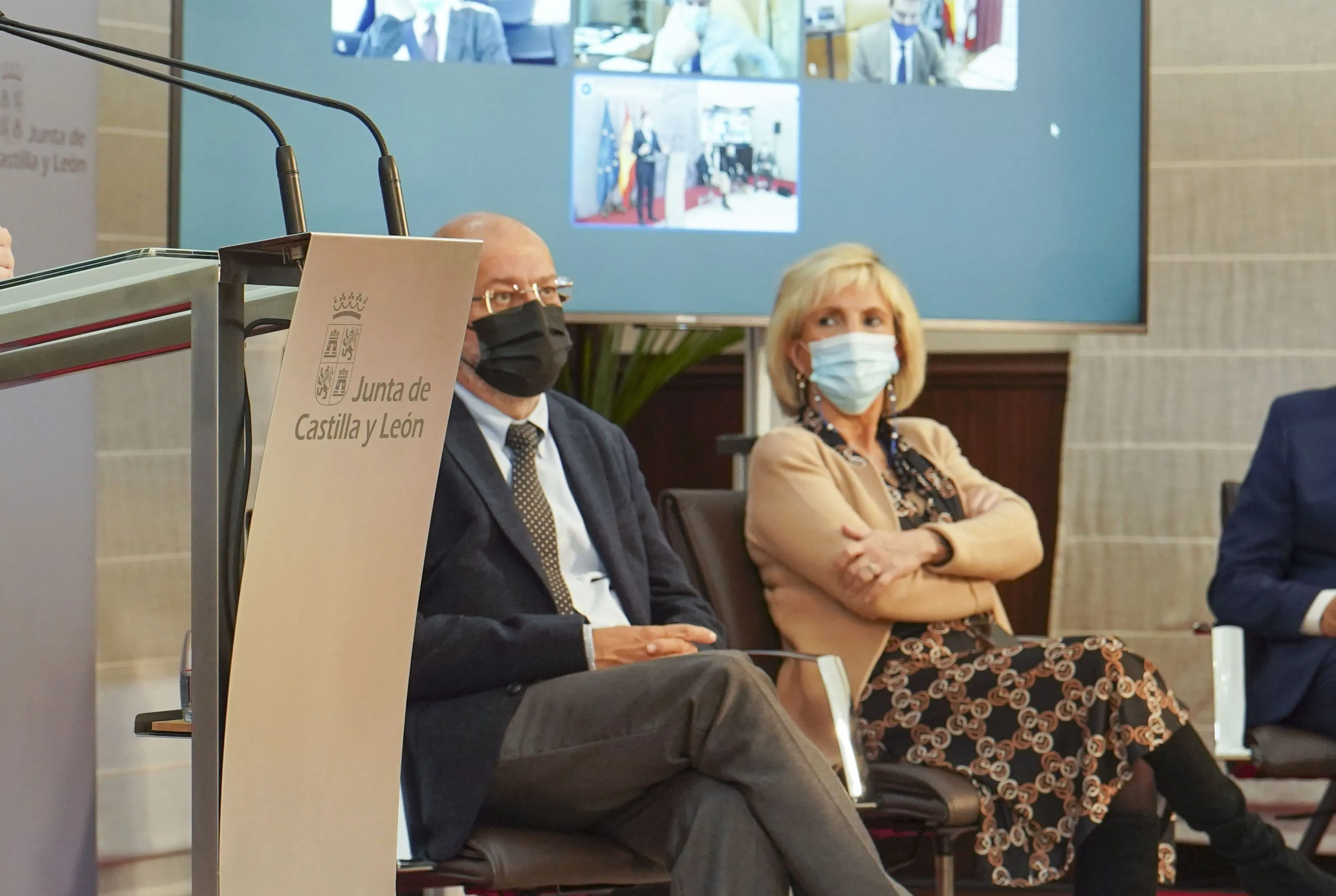 En la imagen, Verónica Casado, junto a Francisco Igea en la comparecencia institucional del presidente de la Junta este martes