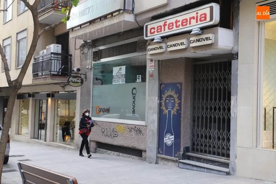 Foto 9 - El desolador paisaje urbano de Salamanca con multitud de locales comerciales cerrados