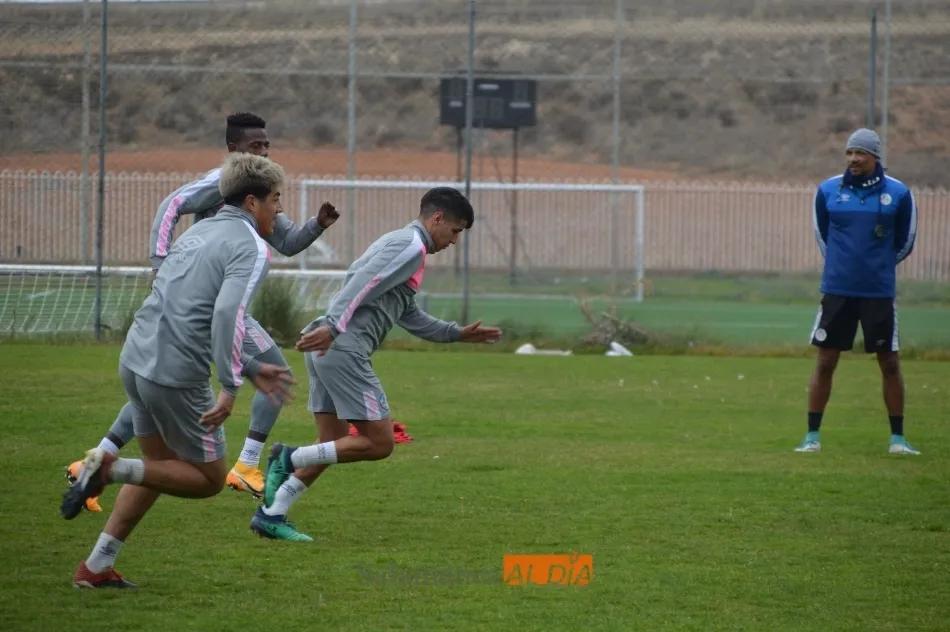 Foto 6 - Puma Ch&aacute;vez y Mon&aacute;rrez se reincorporan a los entrenamientos del Salamanca UDS; Amaro y Nacho...