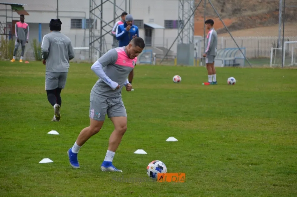 Foto 5 - Puma Ch&aacute;vez y Mon&aacute;rrez se reincorporan a los entrenamientos del Salamanca UDS; Amaro y Nacho...