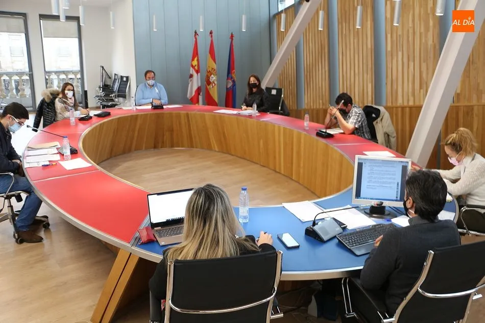 El pleno aprobó el presupuesto municipal de 2021 en Guijuelo -Kiko Robles
