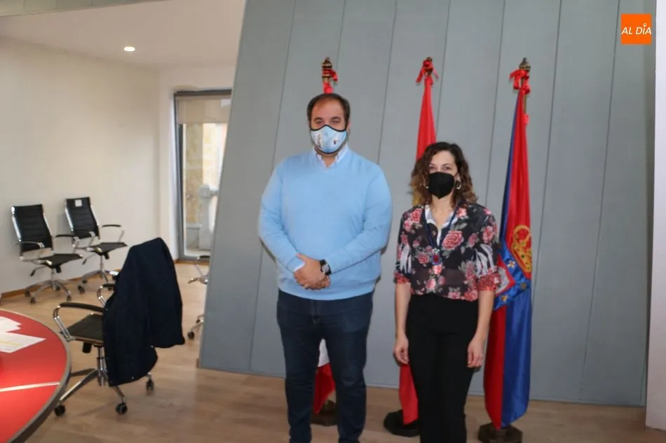 Foto 4 - Silvia Robles, nueva concejala del Ayuntamiento de Guijuelo