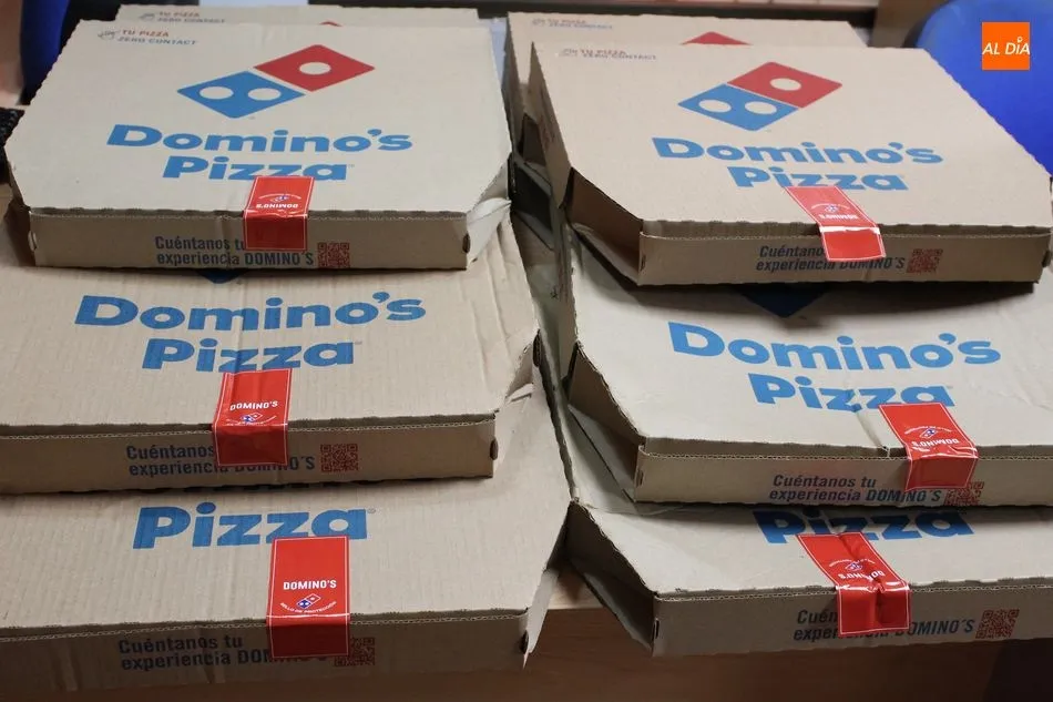 Foto 4 - Domino&rsquo;s pizza ameniza la ma&ntilde;ana de viernes en la redacci&oacute;n de SALAMANCArtv AL D&Iacute;A  