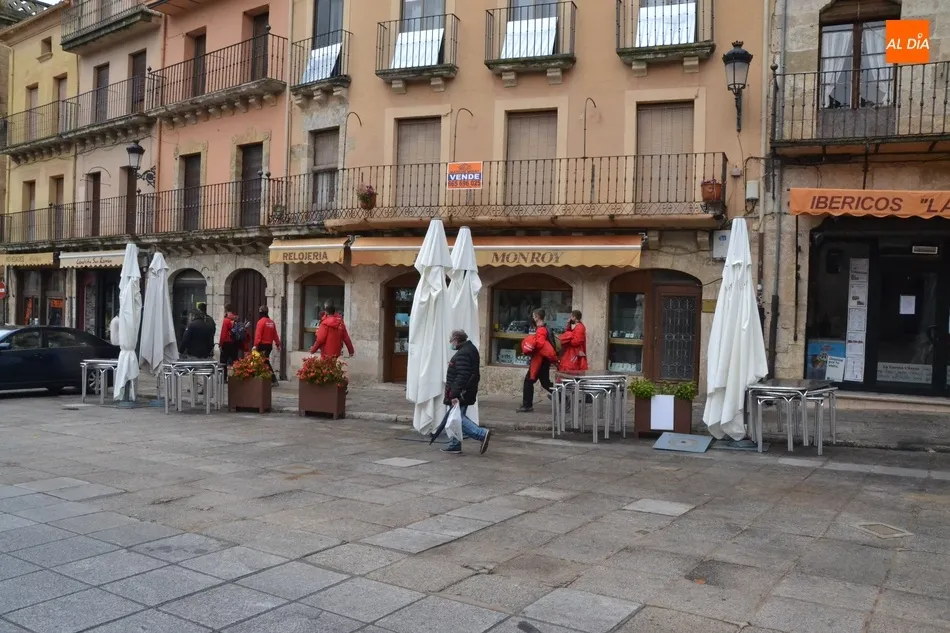 Foto 8 - La hosteler&iacute;a mirobrigense vive su primer d&iacute;a de cierre obligado  