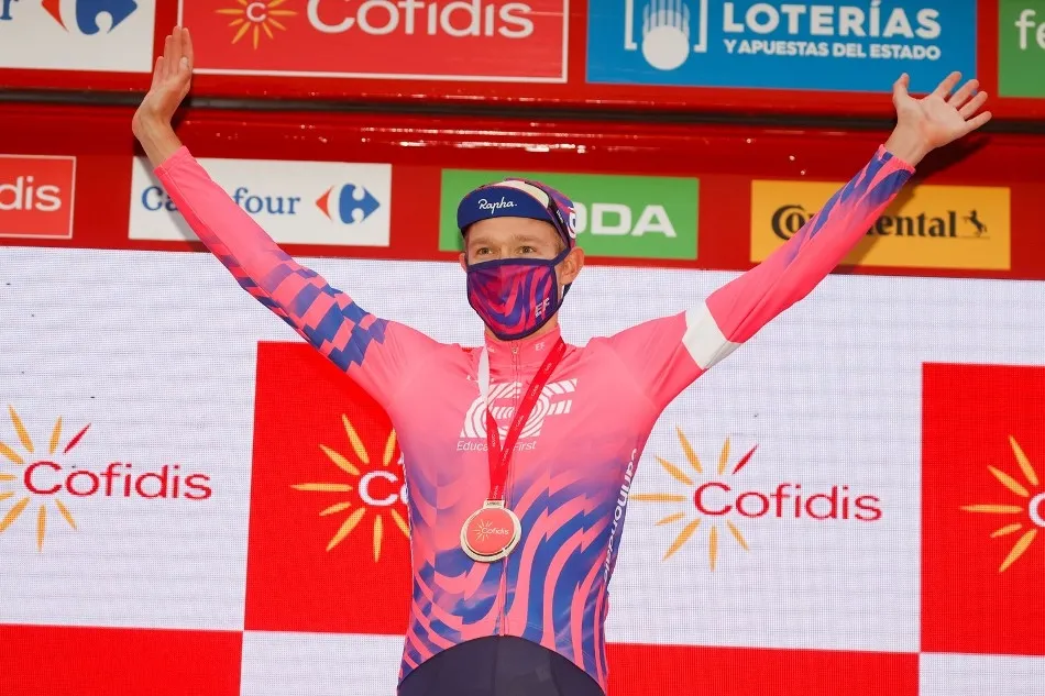 Foto 6 - El dan&eacute;s Magnus Cort Nielsen se impone al sprint en la meta de Ciudad Rodrigo  