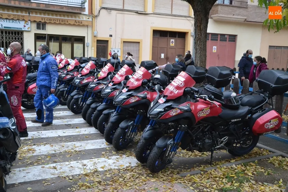 Foto 7 - Los motoristas de la Vuelta a Espa&ntilde;a rinden homenaje a Jos&eacute; Antonio Salicio  