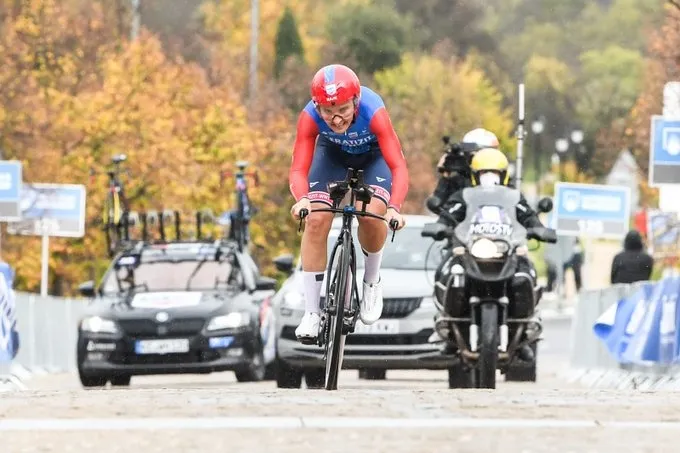 Foto 6 - La Covatilla corona a Primoz Roglic como ganador de La Vuelta 2020 en una etapa &eacute;pica y sufrida...