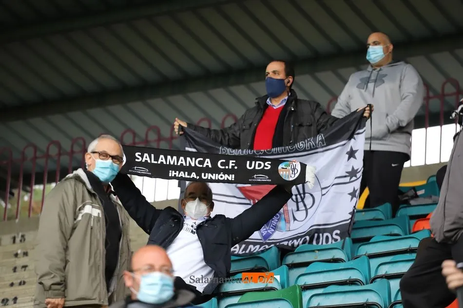Foto 8 - La afici&oacute;n del Salamanca UDS se despide del Helm&aacute;ntico&hellip; &iquest;hasta final de mes?