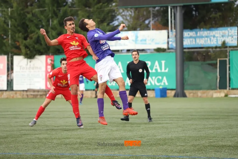 Foto 8 - Dura derrota del filial del Salamanca UDS a manos del Astorga (3-0); triunfo del Santa Marta (2-0)