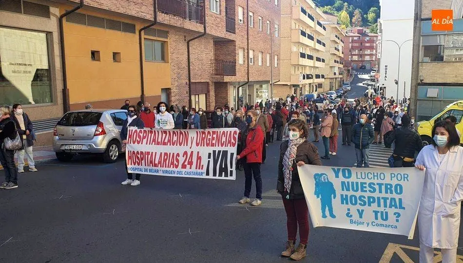 Una de las manifestaciones en Béjar, con motivo de la pérdida de servicios sanitarios por la pandemia