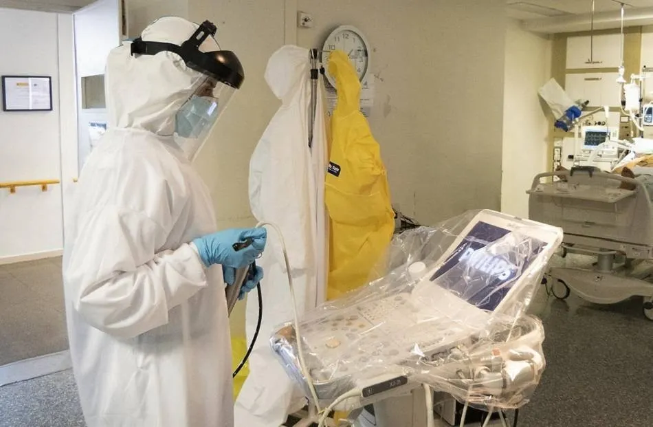 Imagen de archivo de una profesional sanitaria en un hospital