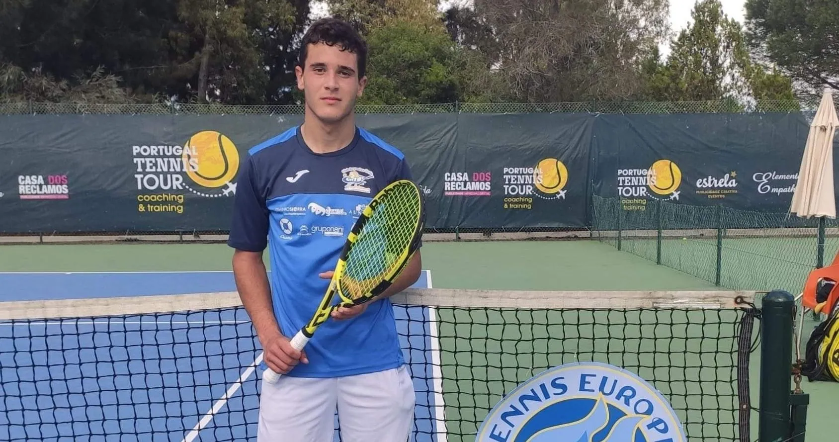 El tenista albense Carlos Sierra tras la disputa del encuentro de este lunes