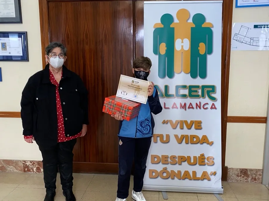 Foto 10 - Alumnos del colegio San Juan Bosco triunfan en el certamen de dibujo y relatos de Alcer