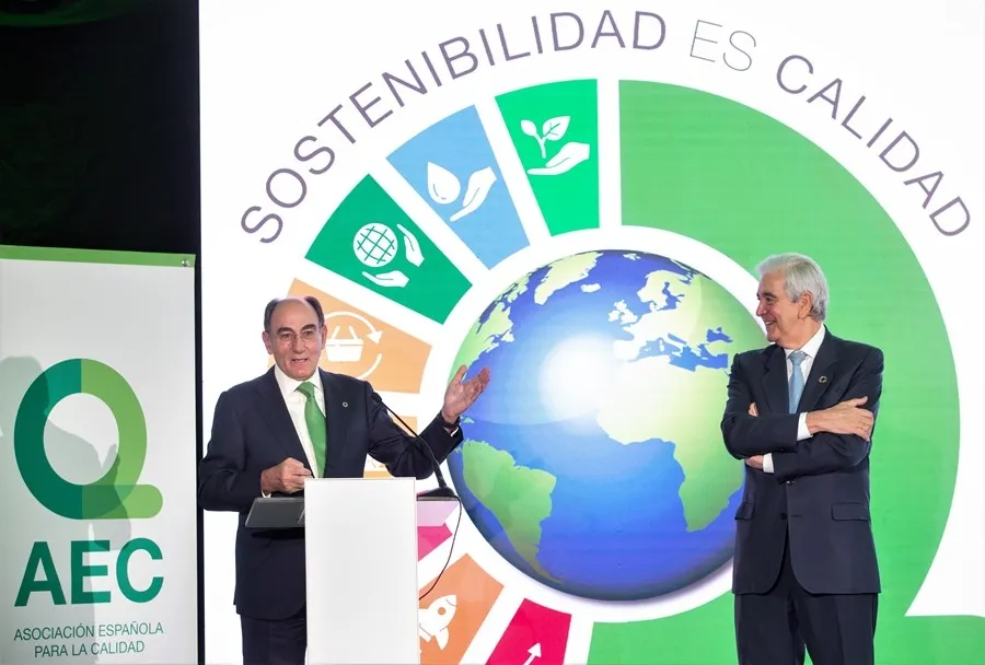 Foto 2 - Ignacio Gal&aacute;n, Premio al Liderazgo Directivo por la AEC: &ldquo;Hoy la calidad es desarrollo...