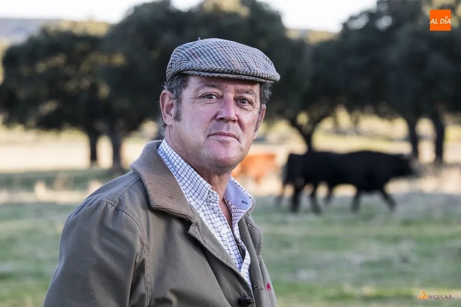 Juan Mateos en una entrevista para SALAMANCA AL DÍA en su finca San Pedro de Acerón | Fotos: Pablo Angular