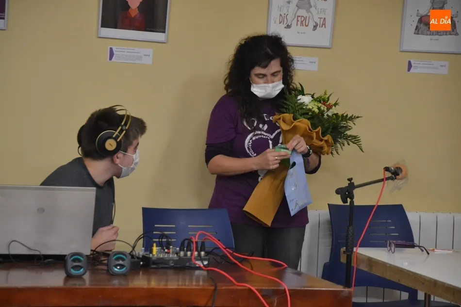 Foto 3 - Radio i finaliza sus emisiones tras cuatro a&ntilde;os de andadura  