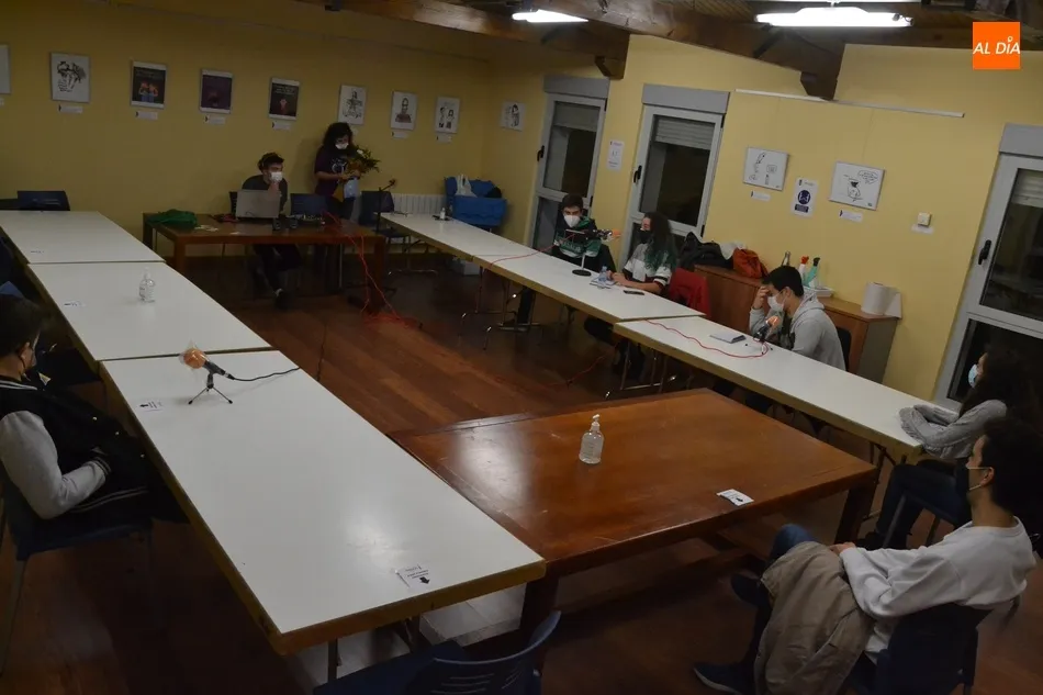Foto 4 - Radio i finaliza sus emisiones tras cuatro a&ntilde;os de andadura  