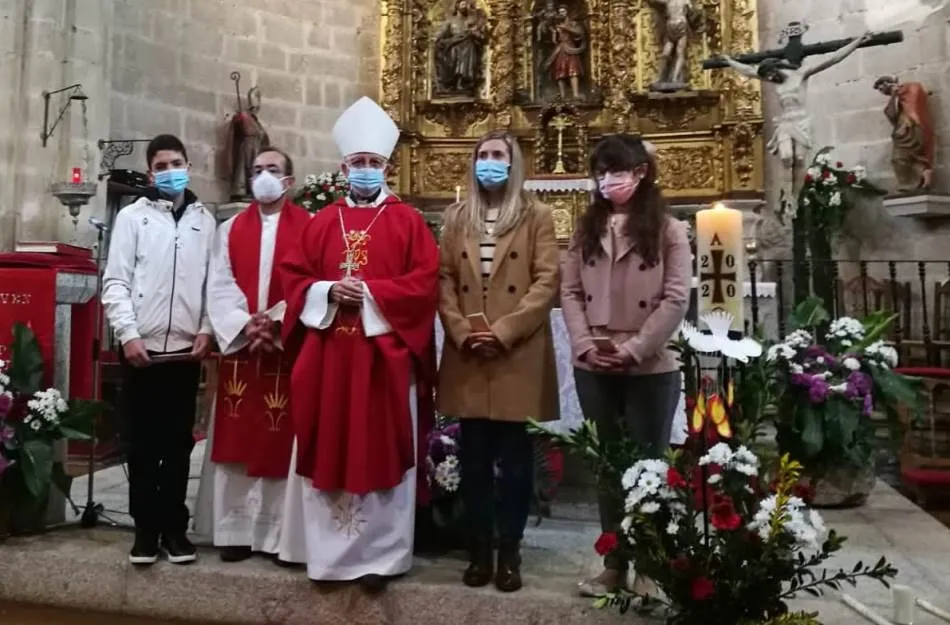 Jesús García Burillo confirma a tres jóvenes en Retortillo  