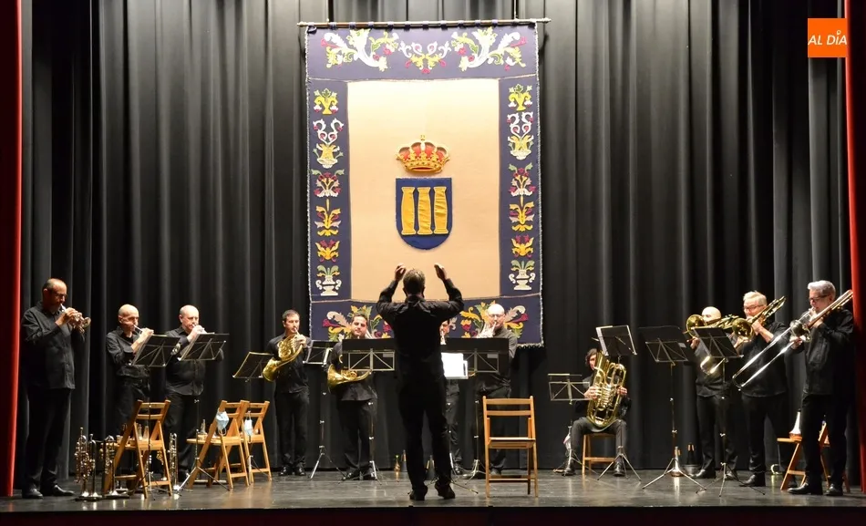 El Ensemble de Metales de la OSCyL acerca su habilidad a los mirobrigenses  