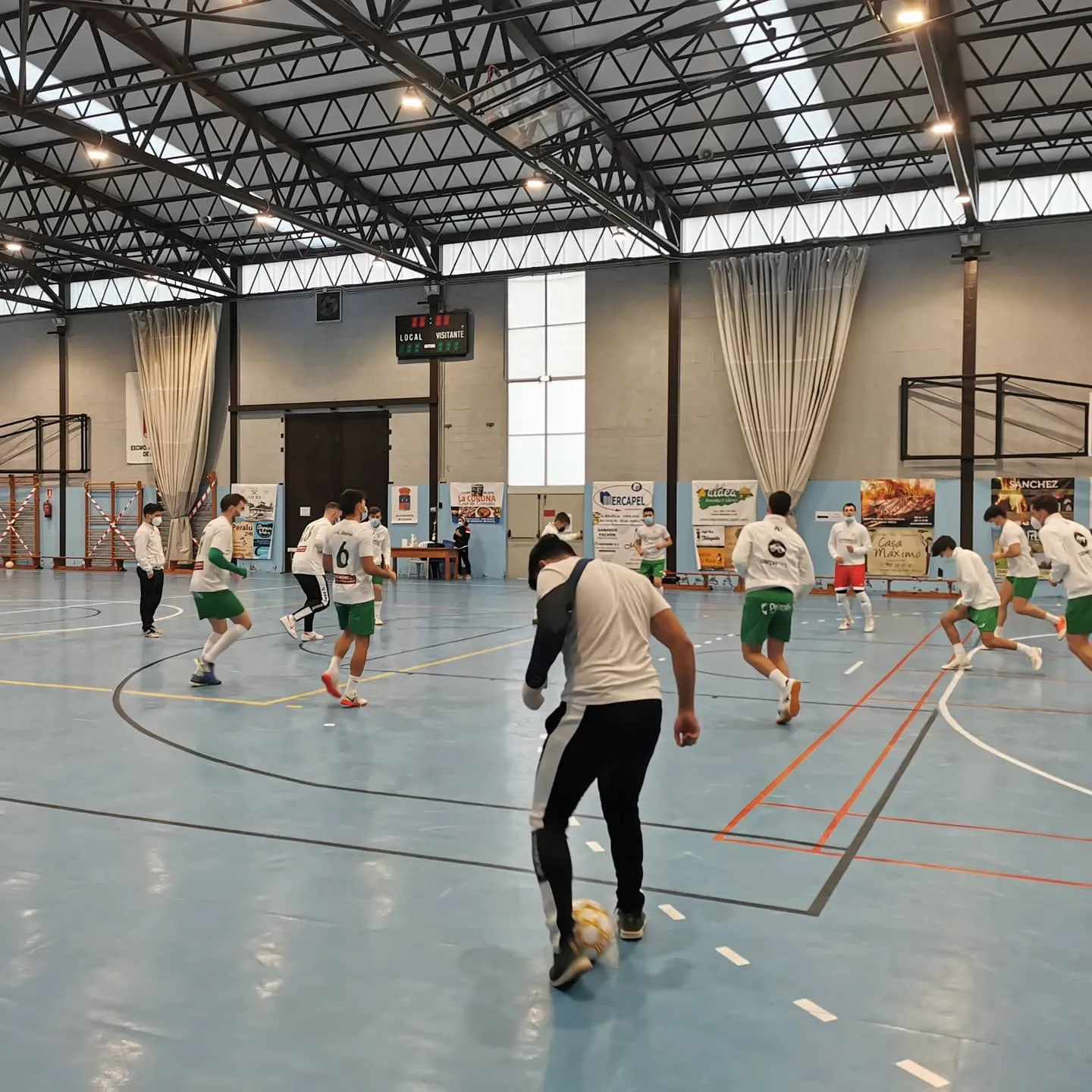 Calentamiento del Piensos Durán Albense antes del encuentro frente al San Cucao / Twitter San Cucao FS