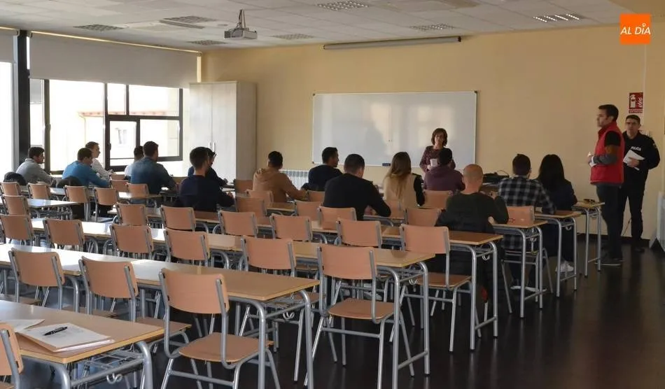 Un examen de una oposición anterior - Archivo