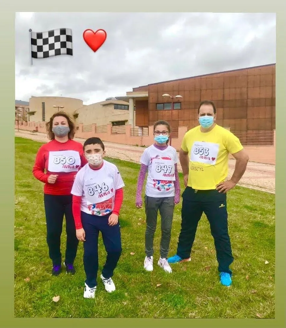Foto 4 - La Carrera de los 1.000 Pasos de Aviva sortea la pandemia en peque&ntilde;os grupos