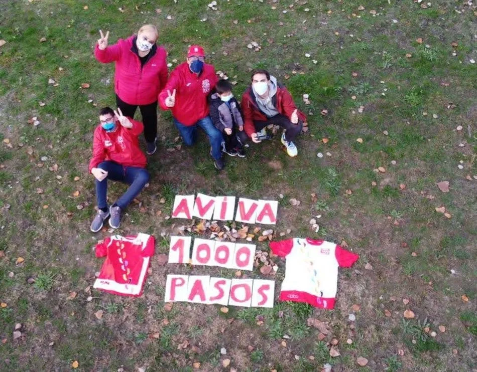Foto 3 - La Carrera de los 1.000 Pasos de Aviva sortea la pandemia en peque&ntilde;os grupos