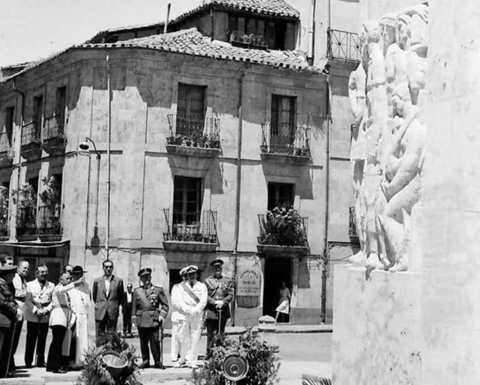 El ‘Monumento a la Unificación’ y sus sucesivos traslados