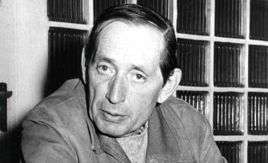 Miguel Delibes, escritor