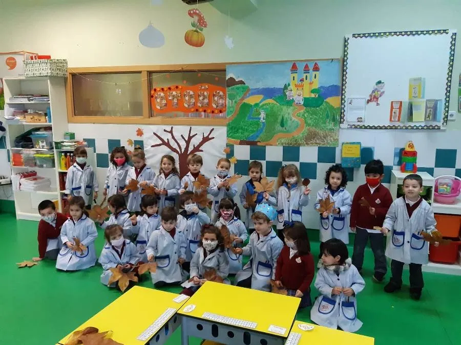 Foto 9 - El colegio San Juan Bosco celebra su Fiesta del Oto&ntilde;o con los m&aacute;s peque&ntilde;os