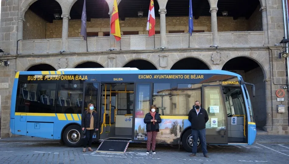 Nuevo autobús adquirido por el Ayuntamiento de Béjar