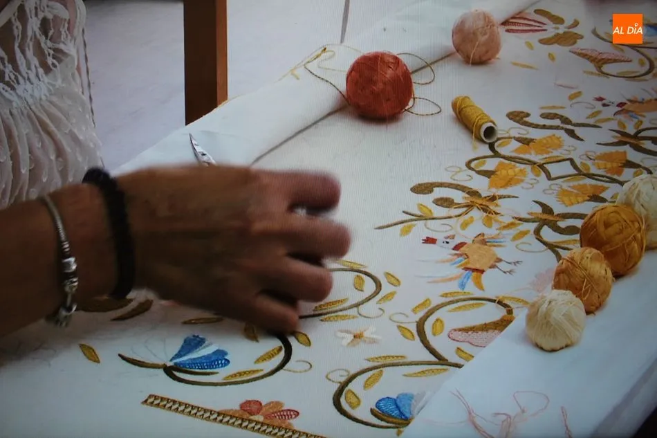 Foto 9 - Belleza, tradici&oacute;n y arte en los bordados de Castelo Branco y los tapices de Portalegre  